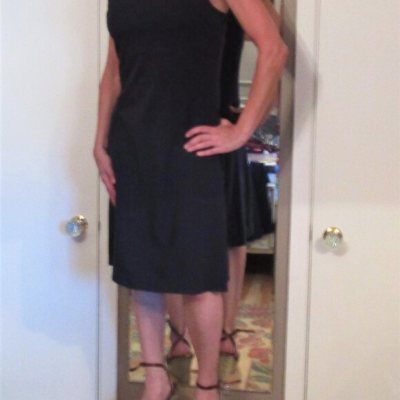 Casual Lovely Little Black Dress - Picture 3 of 4